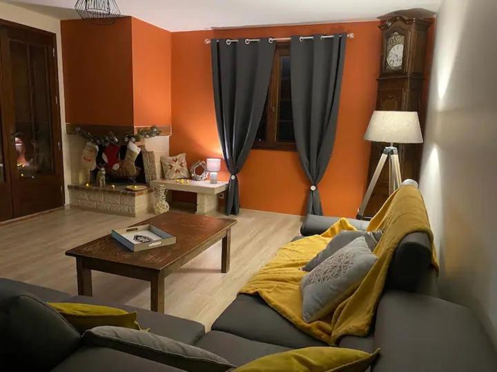 Gite Lavande Avec Piscine Privee Classe 4 Etoiles Lagorce  Zewnętrze zdjęcie